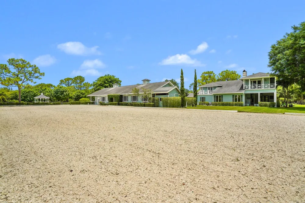 2740 Buck Ridge Trail Loxahatchee, FL 33470
