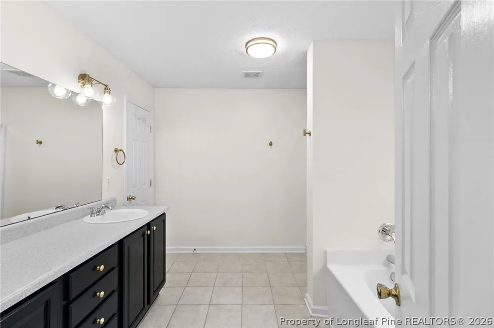 757 Stone Cross Drive Spring Lake, NC 28390