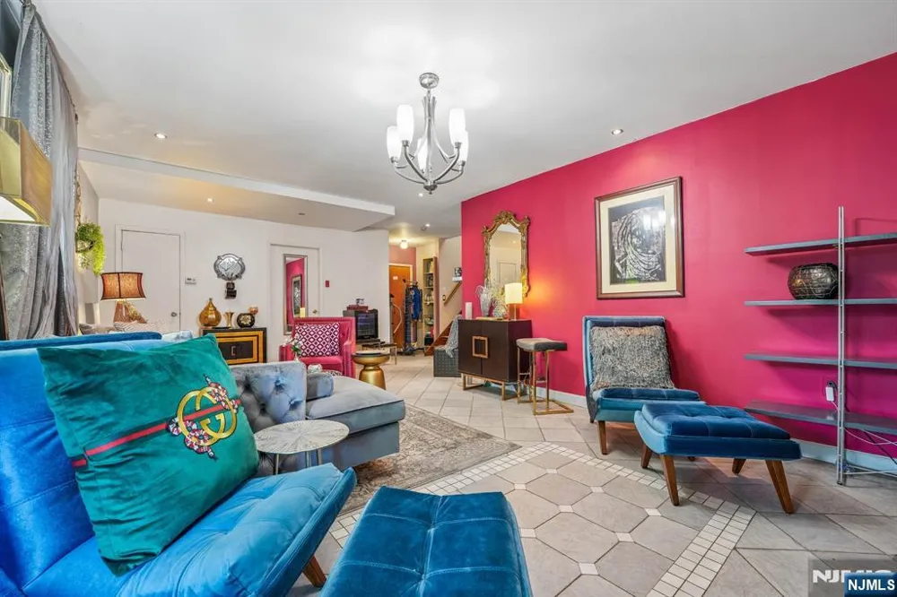 121 Wood Street Englewood, NJ 07631