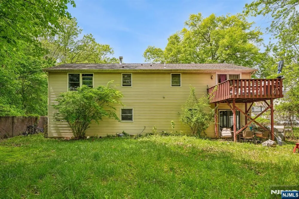 121 Wood Street Englewood, NJ 07631