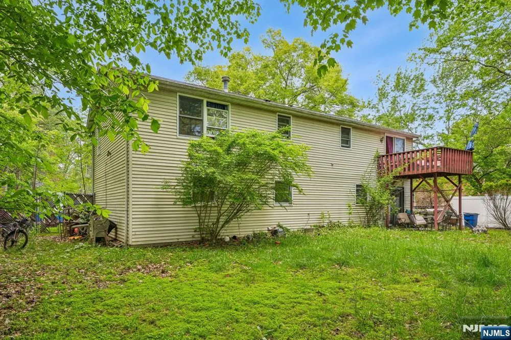 121 Wood Street Englewood, NJ 07631