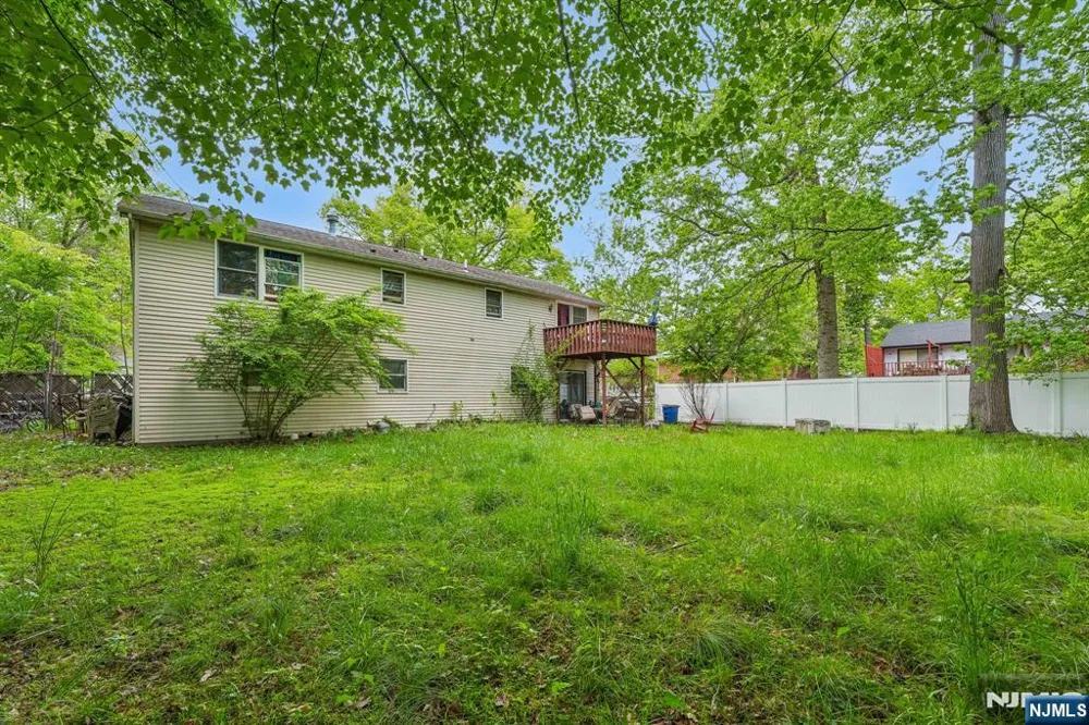 121 Wood Street Englewood, NJ 07631