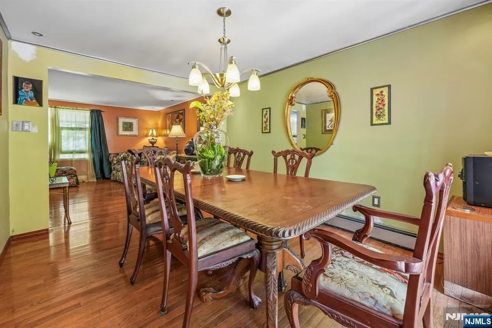121 Wood Street Englewood, NJ 07631