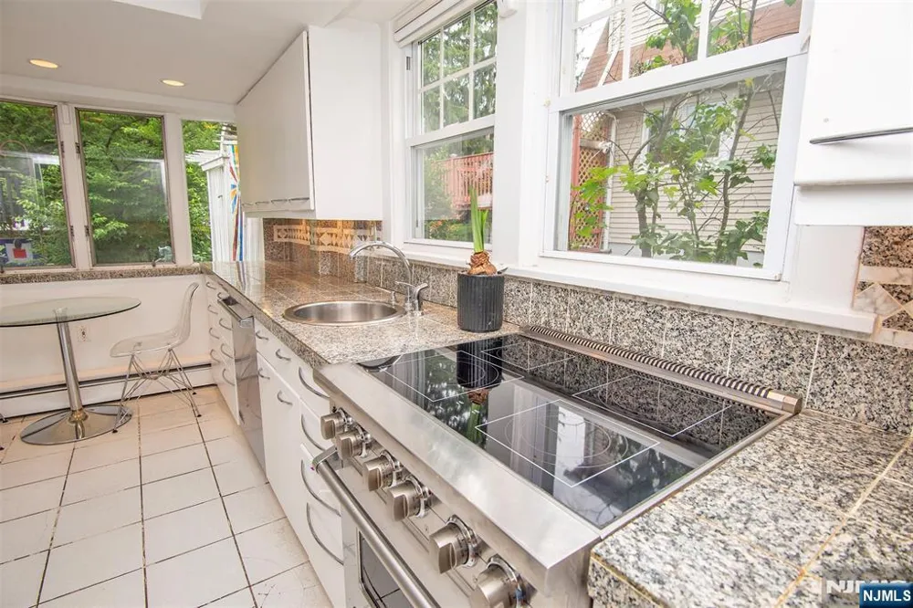 141 South Street Bogota, NJ 07603