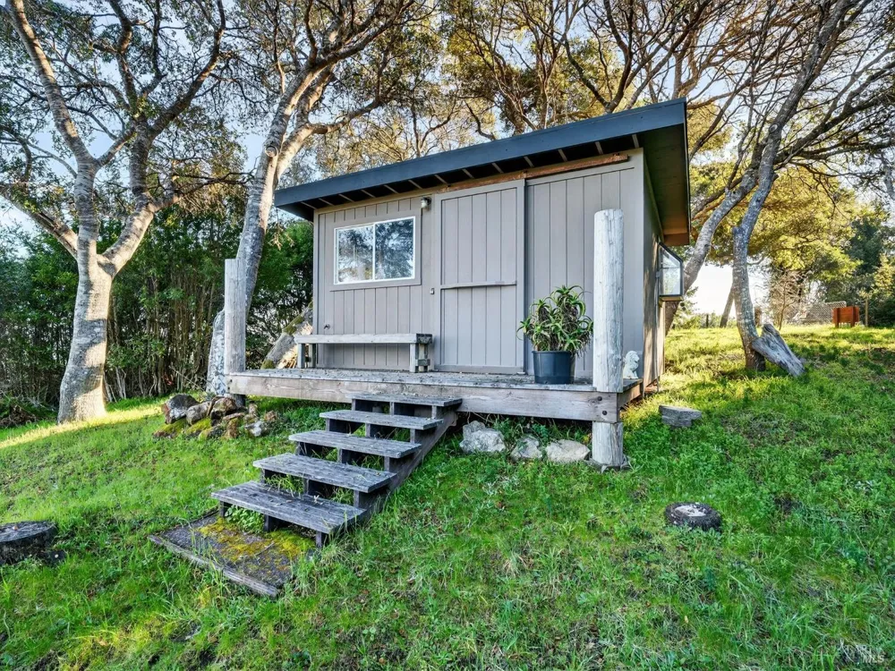 20 Redwood Avenue Inverness, CA 94937