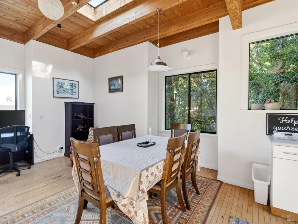 20 Redwood Avenue Inverness, CA 94937
