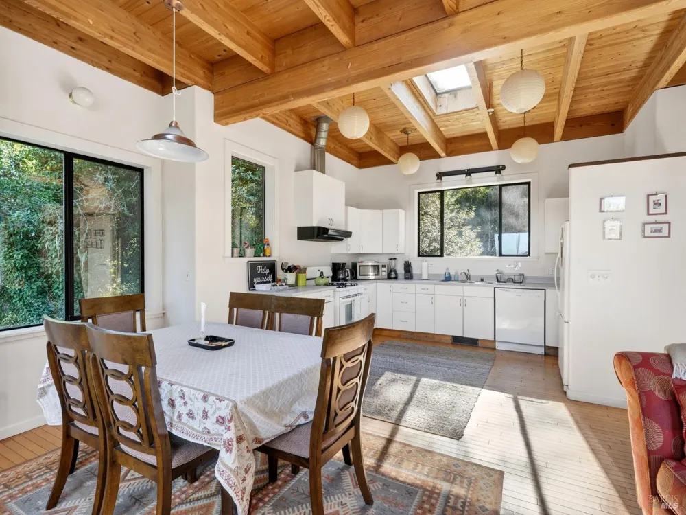 20 Redwood Avenue Inverness, CA 94937