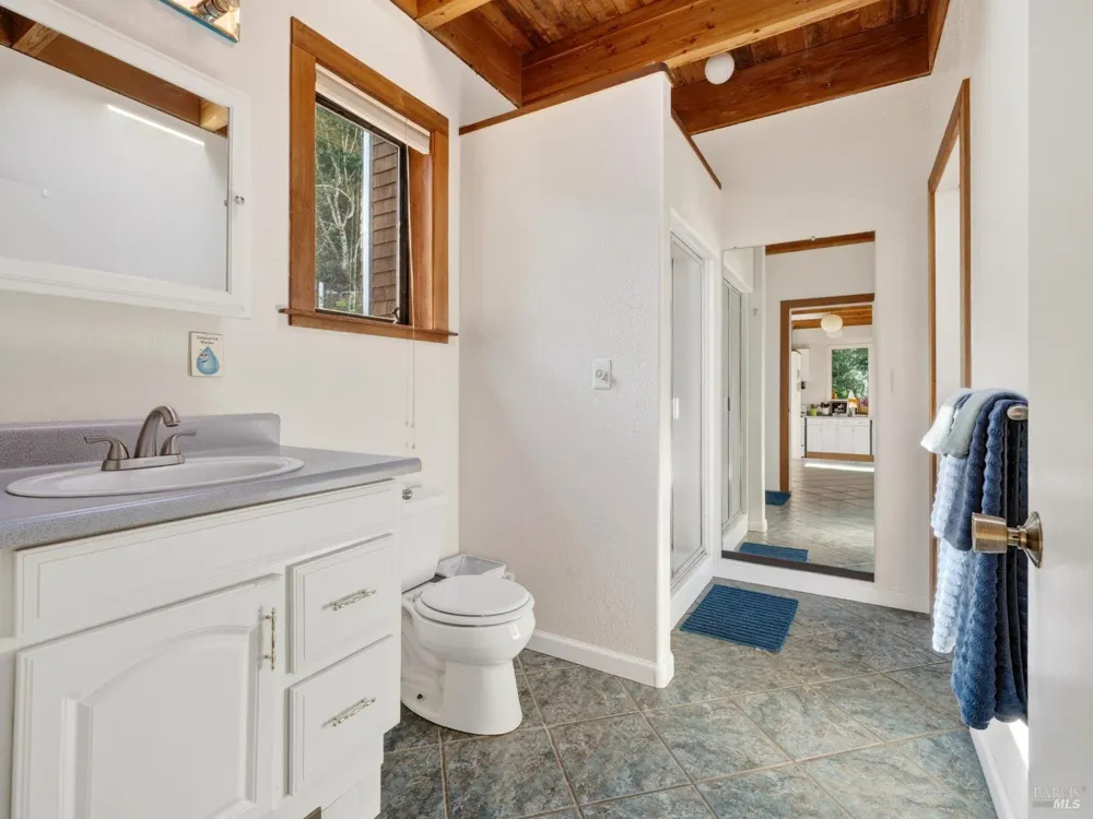 20 Redwood Avenue Inverness, CA 94937