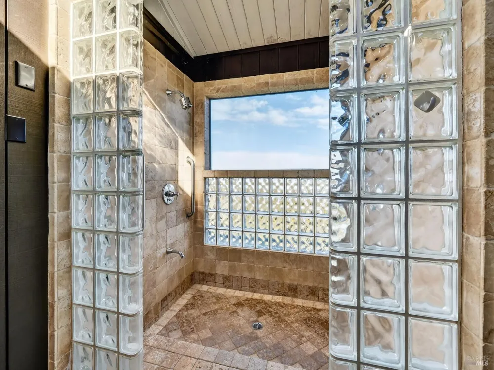 20 Redwood Avenue Inverness, CA 94937