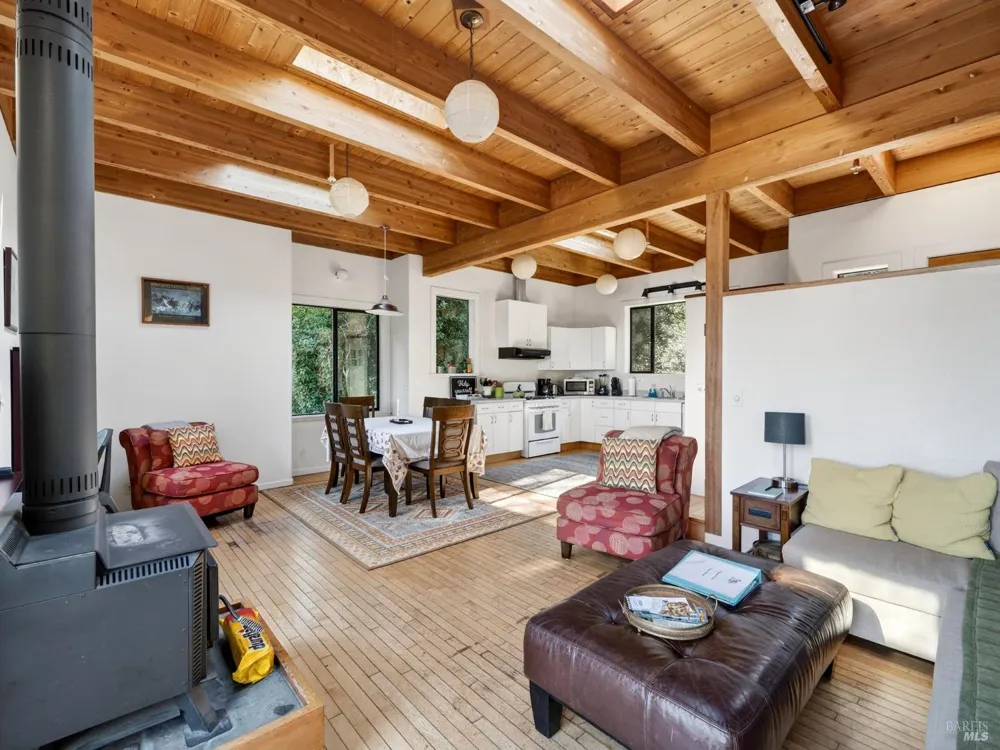 20 Redwood Avenue Inverness, CA 94937