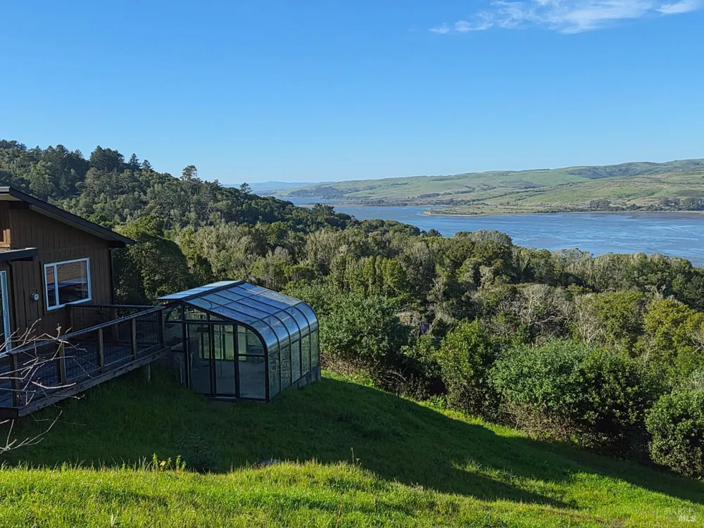 20 Redwood Avenue Inverness, CA 94937
