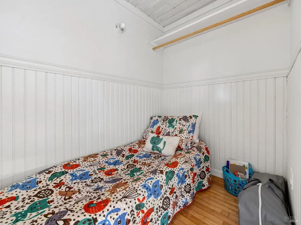 20 Redwood Avenue Inverness, CA 94937