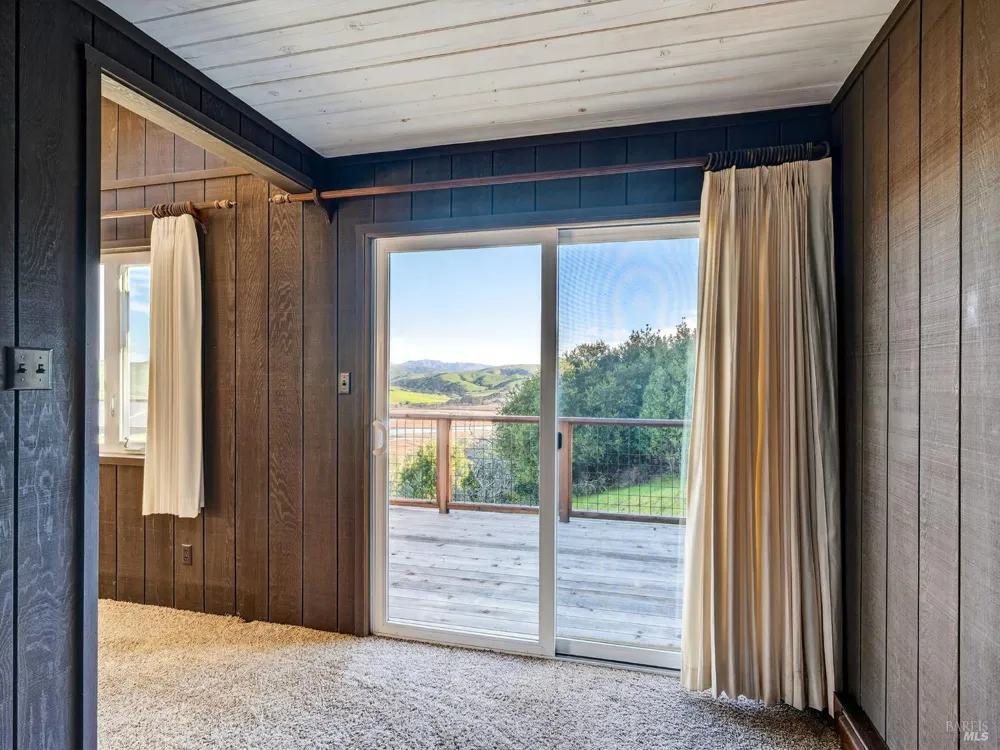 20 Redwood Avenue Inverness, CA 94937