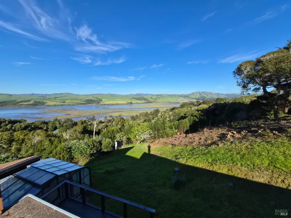 20 Redwood Avenue Inverness, CA 94937