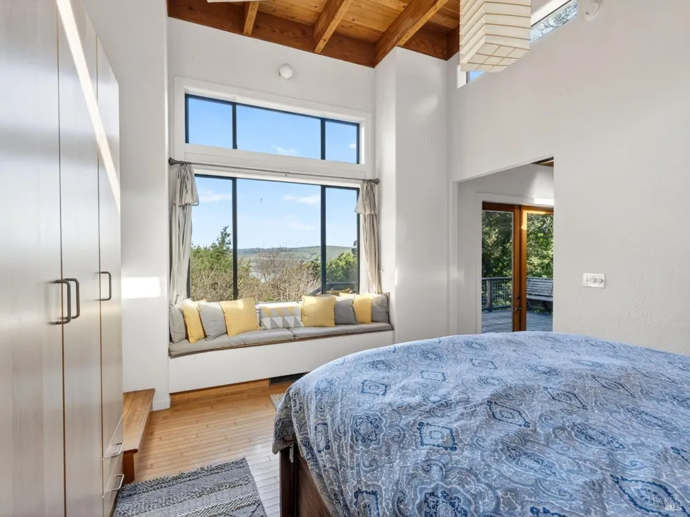 20 Redwood Avenue Inverness, CA 94937