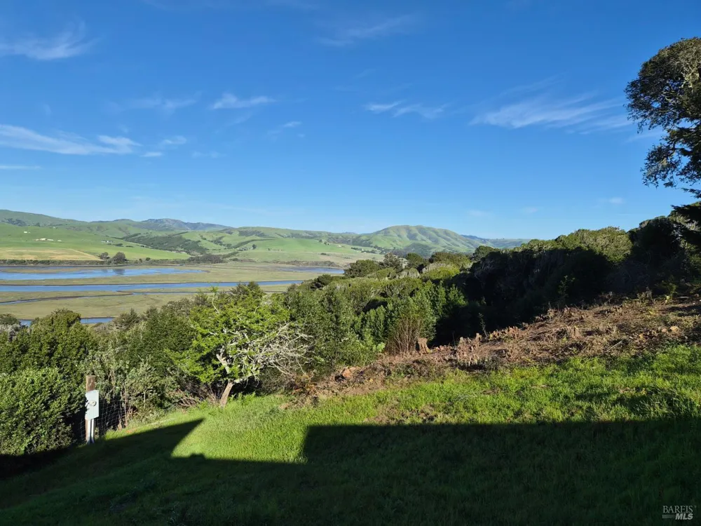 20 Redwood Avenue Inverness, CA 94937