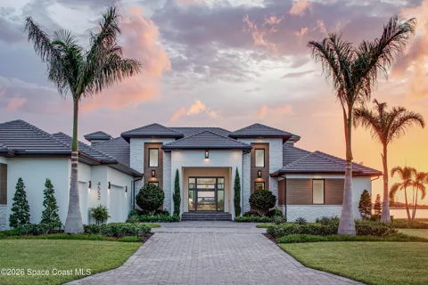 4552 Tennyson Drive