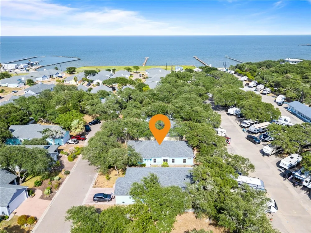 16 Camellia Circle Fulton, TX 78358