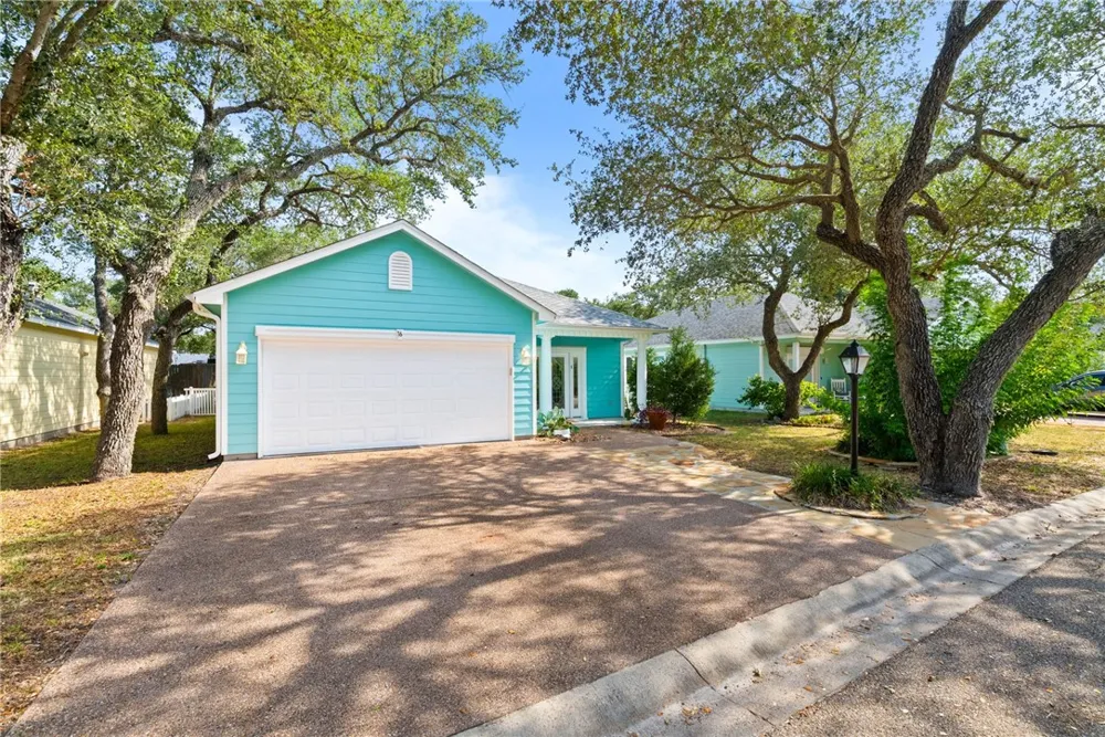 16 Camellia Circle Fulton, TX 78358