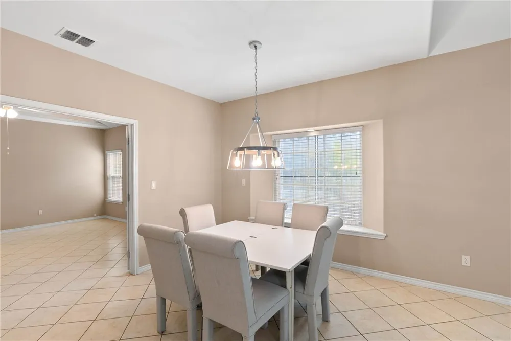 16 Camellia Circle Fulton, TX 78358