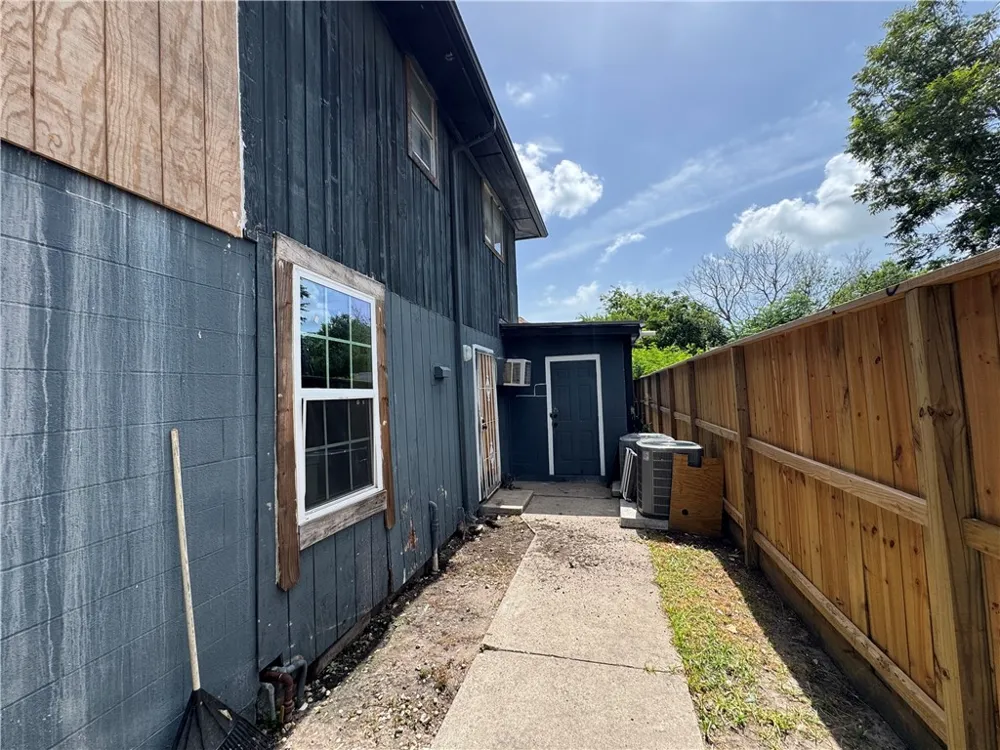 2509 Ruth Street Corpus Christi, TX 78405