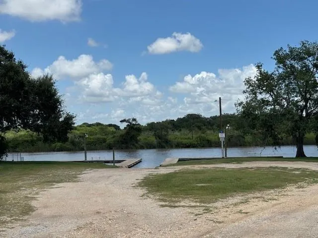 68 Cedar Street Palacios, TX 77465