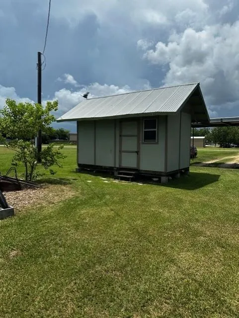 68 Cedar Street Palacios, TX 77465