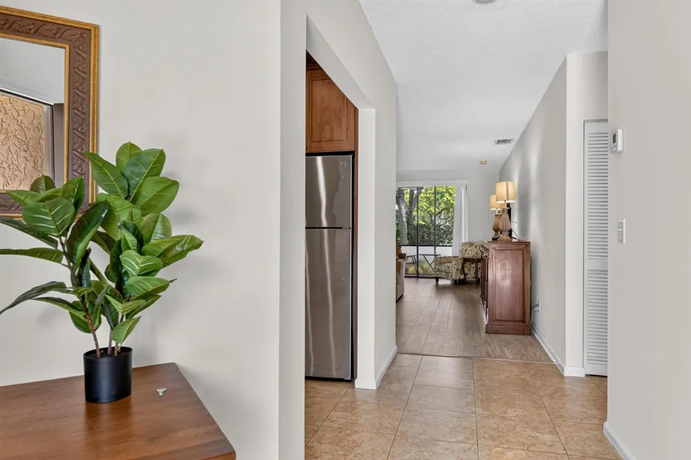 1143 Duncan Circle #Unit 101 Palm Beach Gardens, FL 33418