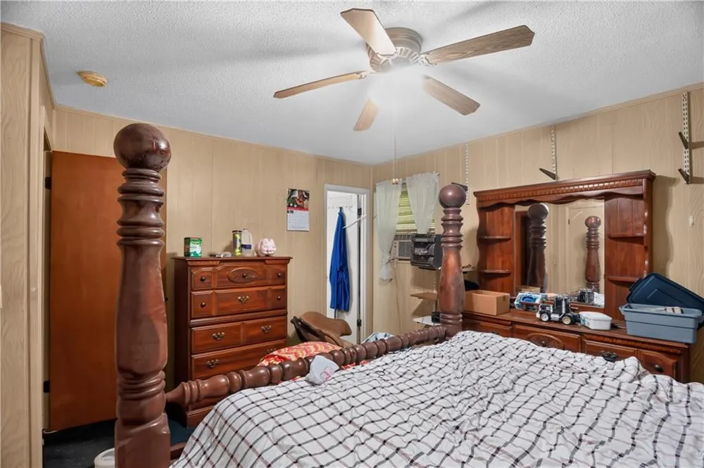 1013 Broxton Highway Fitzgerald, GA 31750