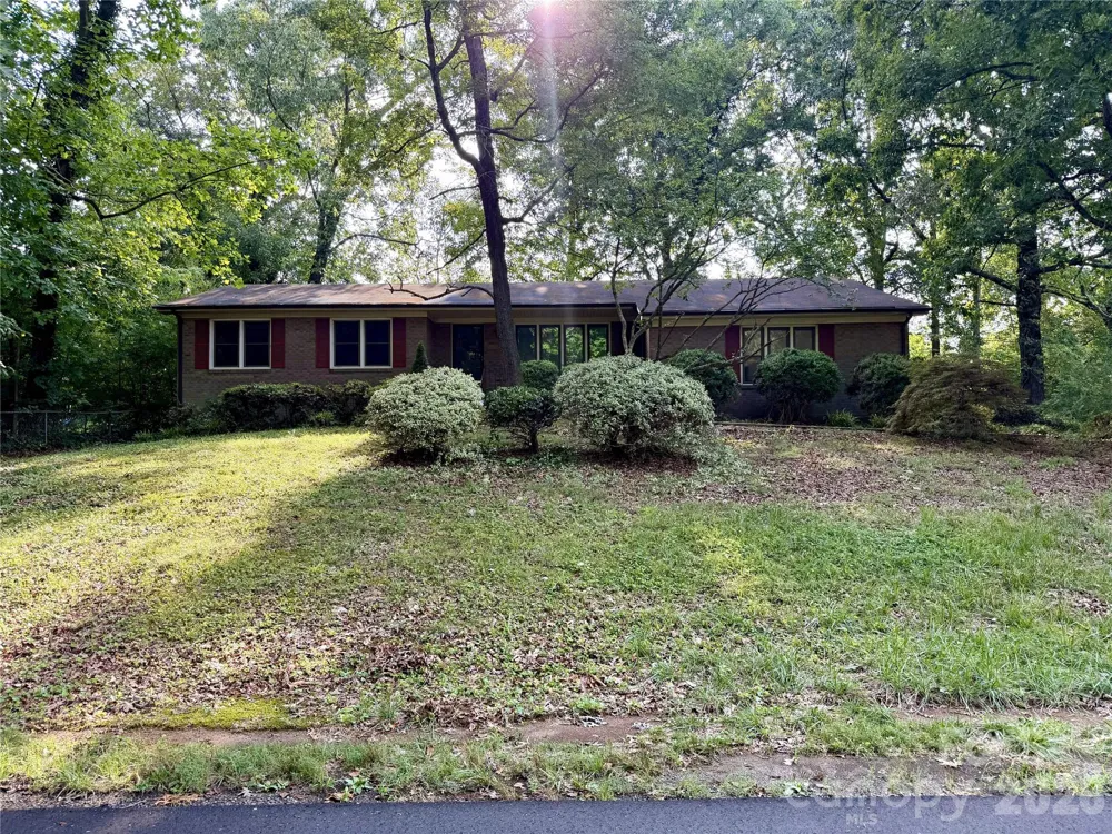 2207 Billy Street Kannapolis, NC 28083