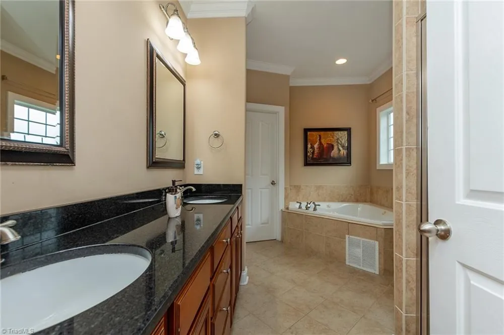 127 Covington Place Lewisville, NC 27023