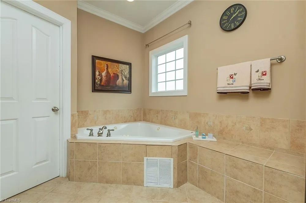 127 Covington Place Lewisville, NC 27023