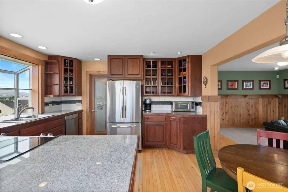 820 Summit Boulevard Manson, WA 98831