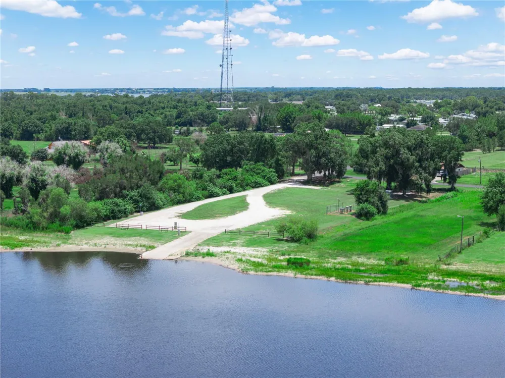 735 KEEN ROAD Frostproof, FL 33843