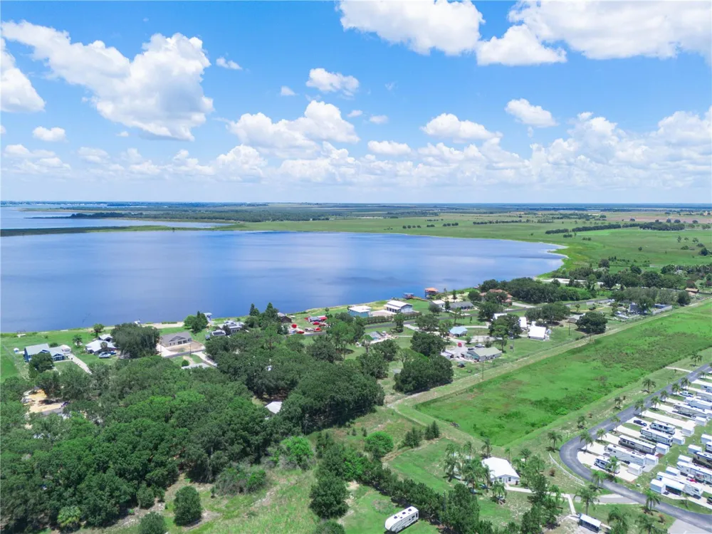 735 KEEN ROAD Frostproof, FL 33843