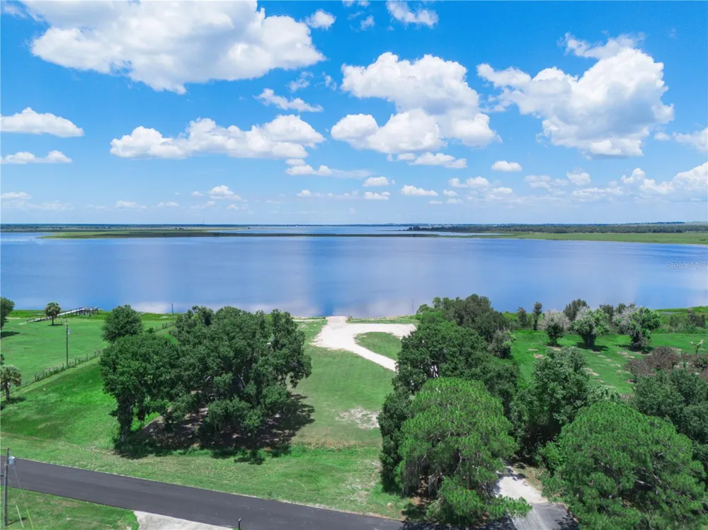 735 KEEN ROAD Frostproof, FL 33843