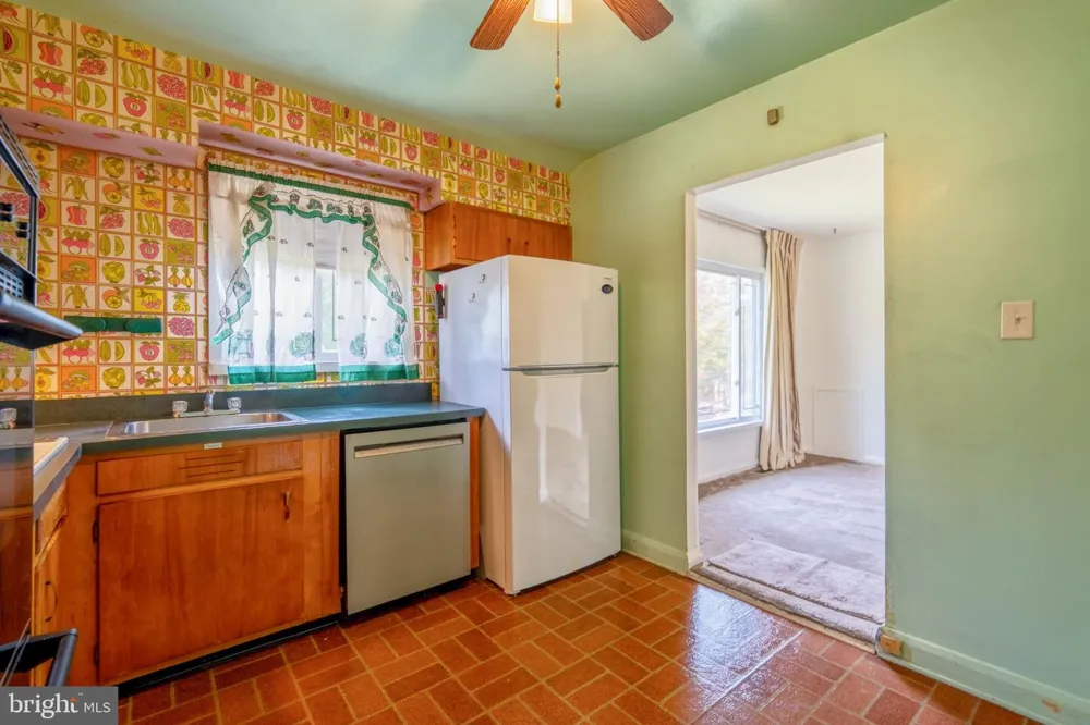6812 FOX MEADOW ROAD Baltimore, MD 21207