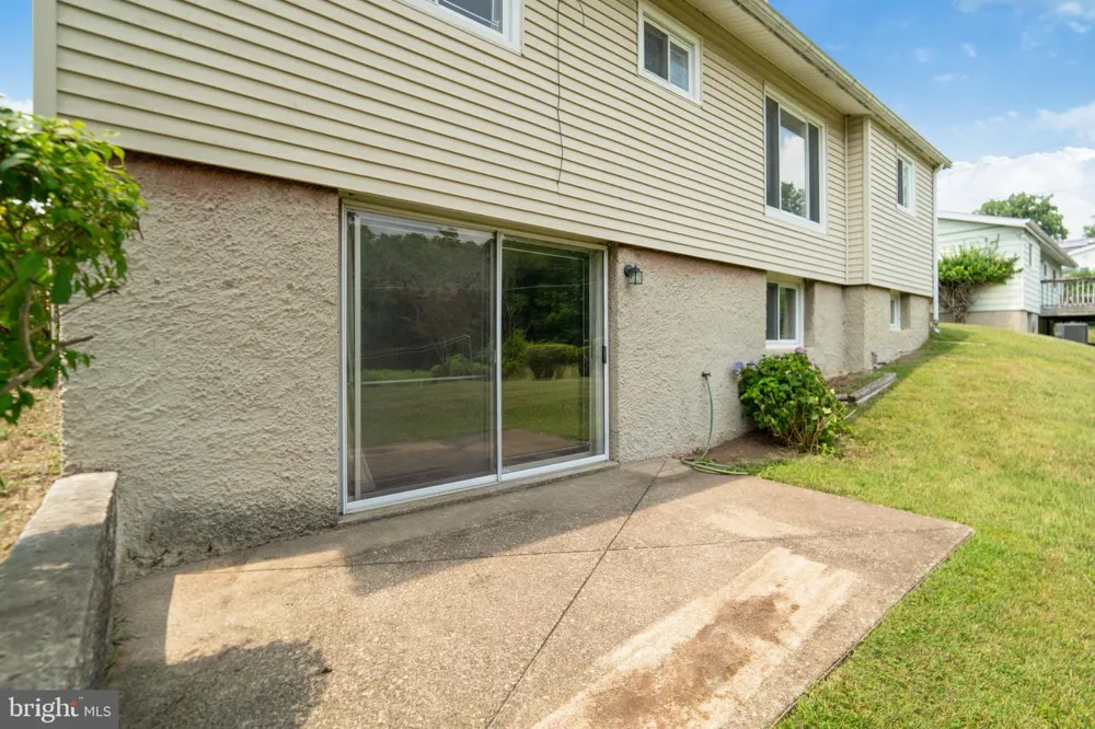 6812 FOX MEADOW ROAD Baltimore, MD 21207