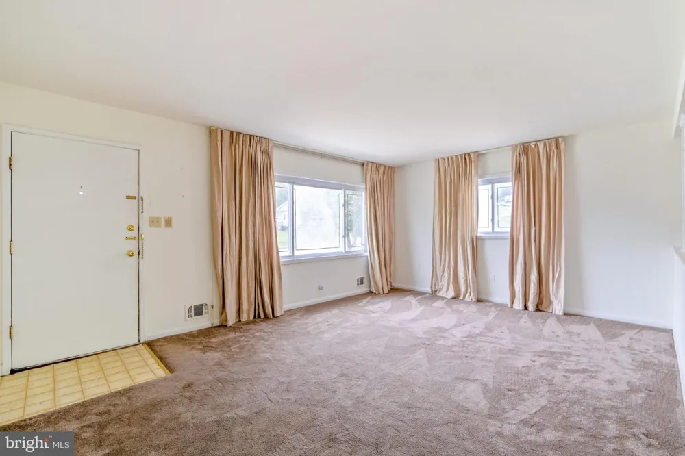 6812 FOX MEADOW ROAD Baltimore, MD 21207