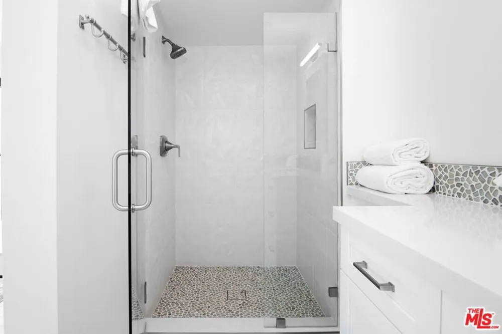 1703 Plaza Del Sur Newport Beach, CA 92661