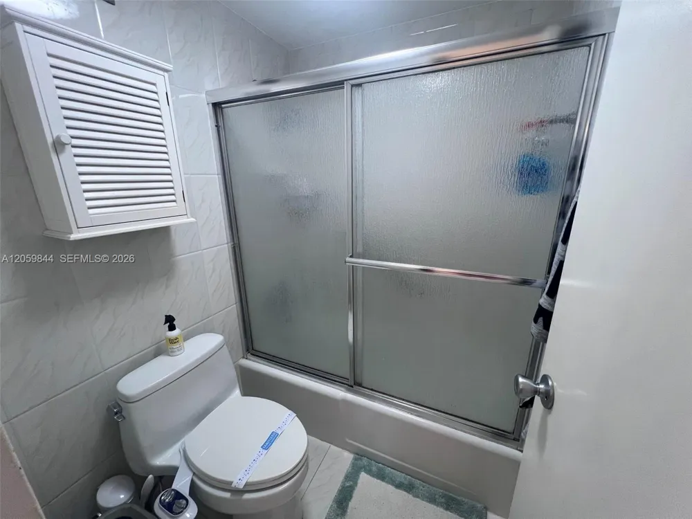 100 Lincoln Rd #537 Miami Beach, FL 33139