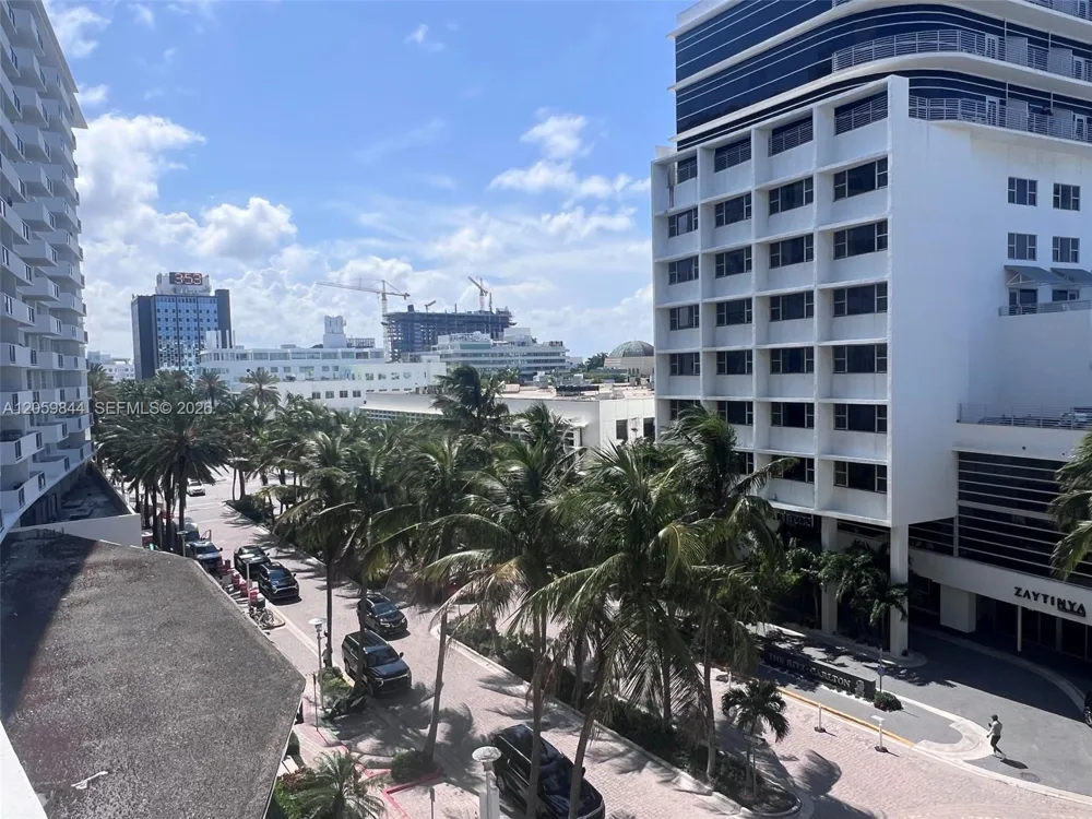 100 Lincoln Rd #537 Miami Beach, FL 33139