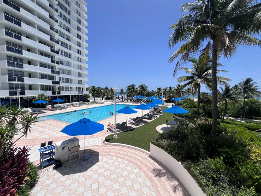 100 Lincoln Rd #537 Miami Beach, FL 33139