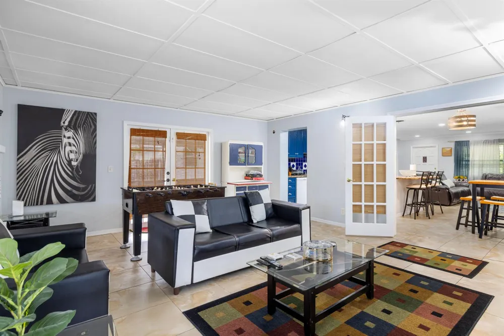 336 S CHILLINGWORTH DRIVE West Palm Beach, FL 33409