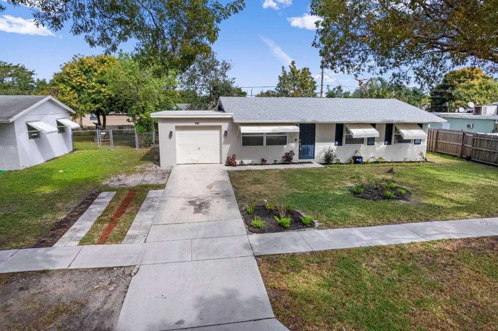 336 S CHILLINGWORTH DRIVE West Palm Beach, FL 33409