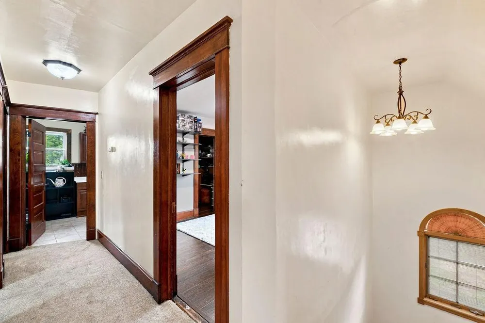 401 River Bluff Avenue Sandstone, MN 55072
