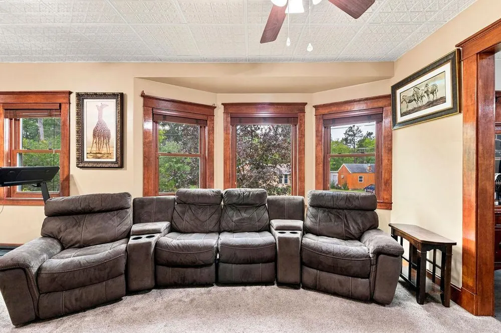 401 River Bluff Avenue Sandstone, MN 55072