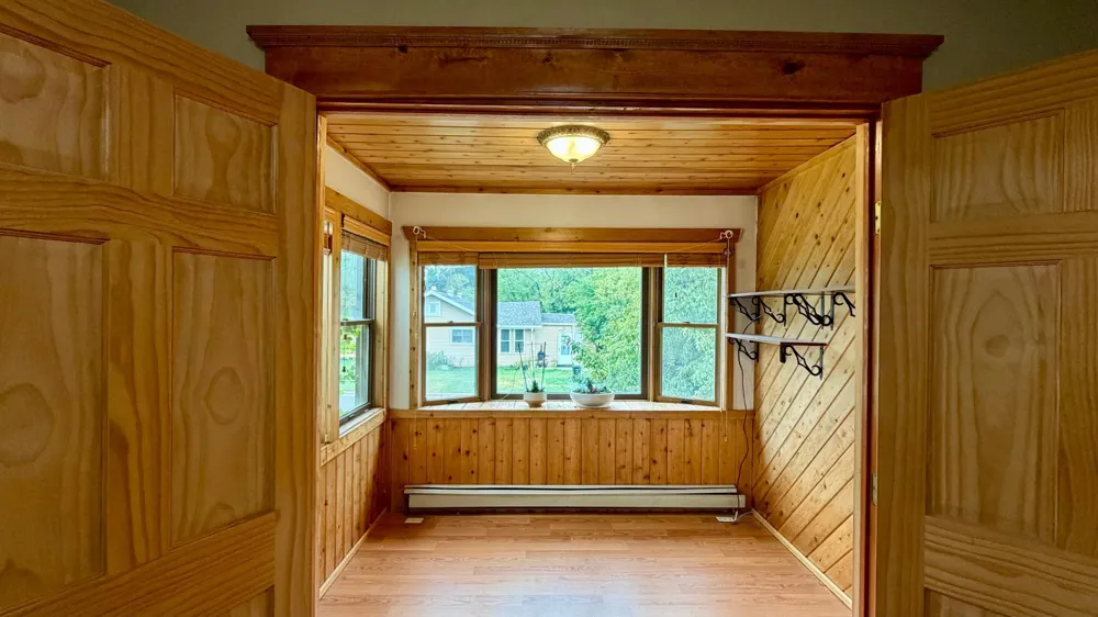 401 River Bluff Avenue Sandstone, MN 55072
