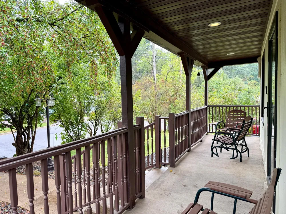 401 River Bluff Avenue Sandstone, MN 55072
