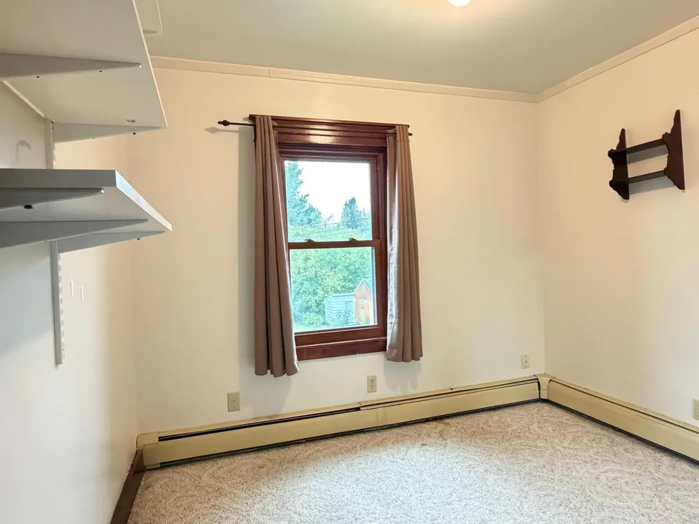 401 River Bluff Avenue Sandstone, MN 55072